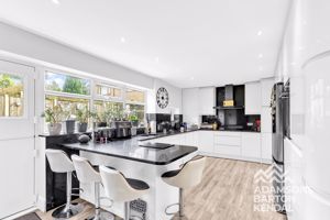 Photo 17- click for photo gallery